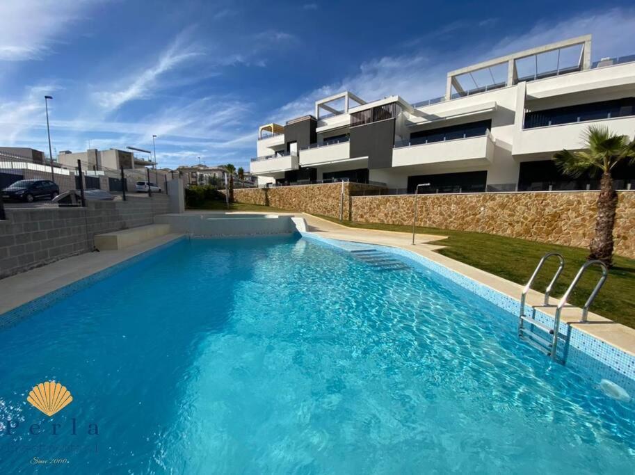 Beautiful New South Facing Bungalow With Large Terrace Dehesa de Campoamor  Exterior foto